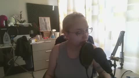 Snapshot of emmanoir_ chatting on February 2025 11:02:02 AM emmanoir_ online show from February 2025 11:02:02 AM