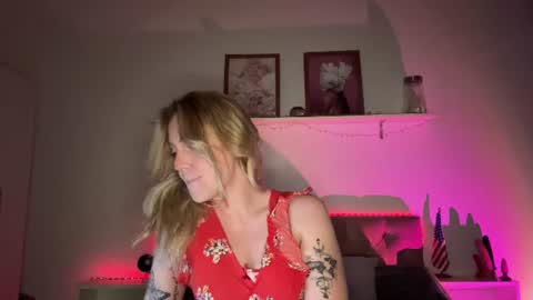 Snapshot of emmaonlyx1 chatting on June 2026 02:34:02 AM emmaonlyx1 online show from June 2026 02:34:02 AM