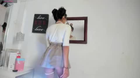 Emma online show from December 2025 02:50:02 AM