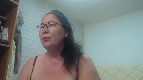 emmasquirt69 online show from March 2025 07:46:02 AM