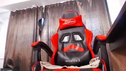 Emma online show from September 2025 06:25:02 AM