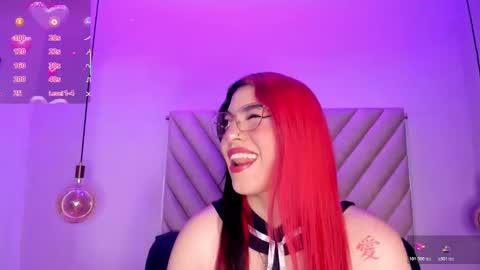 Snapshot of emmaswift1 chatting on November 2025 02:44:01 AM Emma online show from November 2025 02:44:01 AM