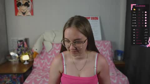 Mia online show from May 2026 06:26:04 PM