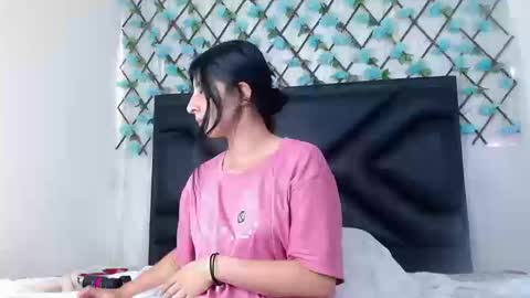  Emma  online show from January 2026 04:00:02 PM