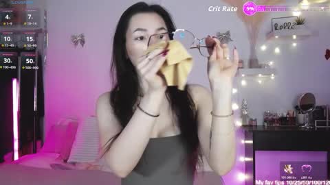 Emma online show from December 2025 04:51:01 AM