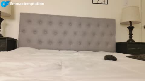 Snapshot of emmaxtemptation chatting on January 2025 07:10:02 AM Do you want more of me subscribe to my OnlyFans...  hundreds of high quality videos and photos for you online show from January 2025 07:10:02 AM