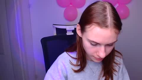 Emmi online show from February 2025 04:04:01 PM