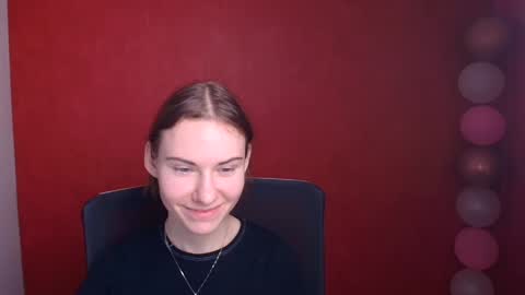 Emmi online show from February 2025 12:20:01 PM