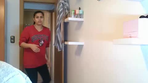 Snapshot of emmie_xxx chatting on November 2025 09:10:01 AM emmie online show from November 2025 09:10:01 AM