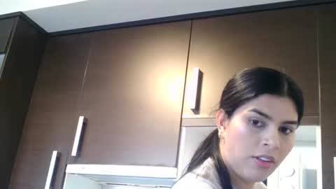 Snapshot of emmie_xxx chatting on November 2025 08:14:01 AM emmie online show from November 2025 08:14:01 AM