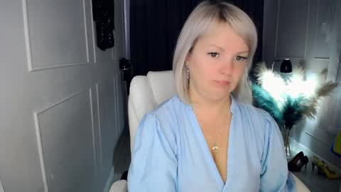 emmmam online show from April 2026 07:58:02 AM