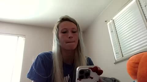 emmwarr1514 online show from June 2026 06:24:02 PM
