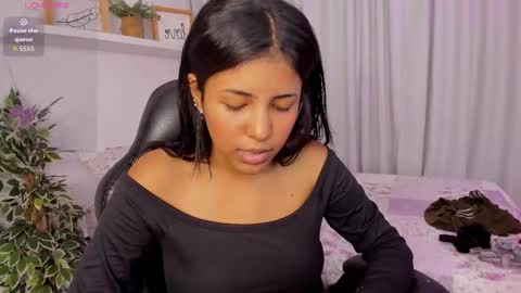 Snapshot of emmy_heart7 chatting on September 2025 03:29:01 AM Emmy Heart online show from September 2025 03:29:01 AM