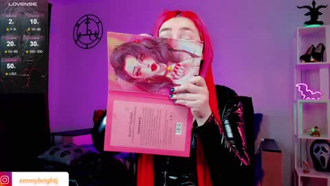 Emmy Bright     50  online show from January 2025 11:58:02 PM