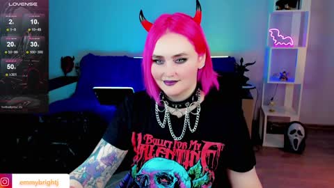 Emmy Bright     50  online show from January 2025 01:50:01 AM