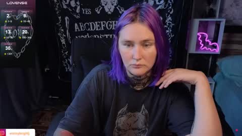 Emmy Bright     50  online show from September 2025 05:40:01 AM