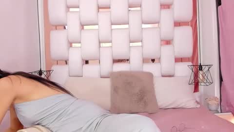 emmy online show from October 2025 07:03:02 PM