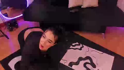 Snapshot of emmyevans1 chatting on September 2025 08:42:02 PM Emmy Evans  online show from September 2025 08:42:02 PM