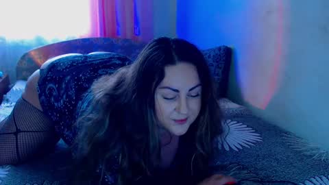 Snapshot of emmyxotty chatting on December 2024 10:01:02 AM Emmy online show from December 2024 10:01:02 AM