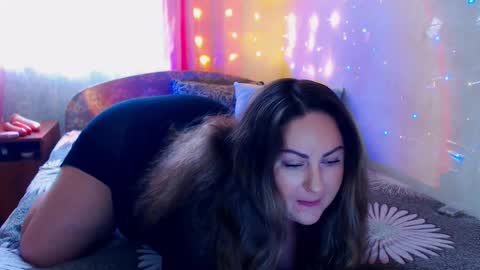 Snapshot of emmyxotty chatting on December 2024 09:17:02 AM Emmy online show from December 2024 09:17:02 AM