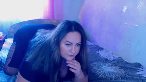 Snapshot of emmyxotty chatting on January 2025 09:30:01 AM Emmy online show from January 2025 09:30:01 AM