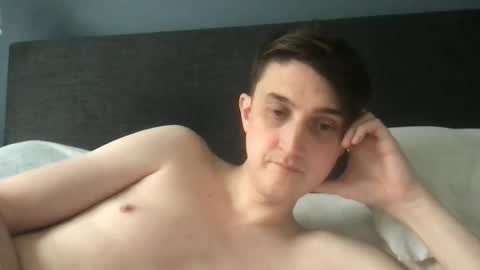 emotionalmotionsickness online show from October 2025 02:01:01 AM