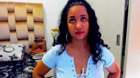 Snapshot of emperatriztapia chatting on June 2026 03:16:02 PM emperatriztapia online show from June 2026 03:16:02 PM