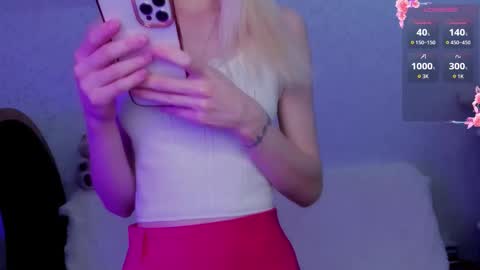 Snapshot of empress_ki chatting on January 2026 01:09:02 AM Ki online show from January 2026 01:09:02 AM