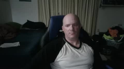 Matt online show from December 2025 05:01:02 AM