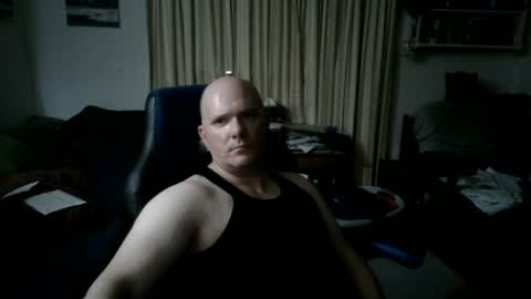 Snapshot of emsguy1 chatting on July 2026 04:38:02 AM Matt online show from July 2026 04:38:02 AM