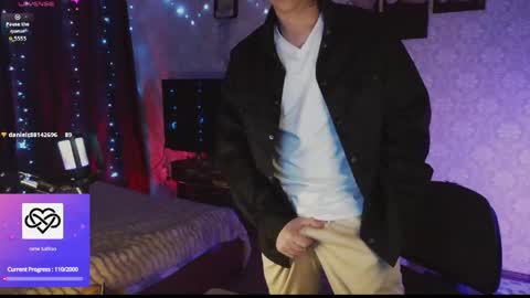 emveeboy96 online show from April 2026 08:14:01 PM