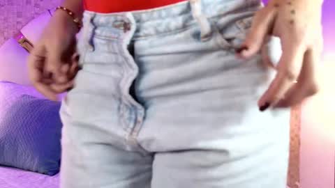 Emy  online show from April 2026 11:36:01 AM