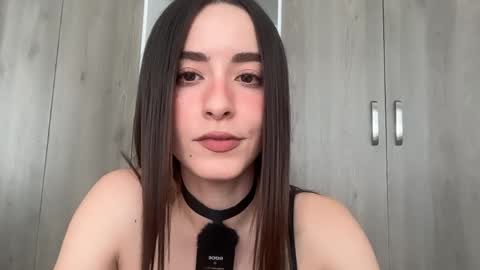 Eimi3 online show from May 2026 09:44:02 PM