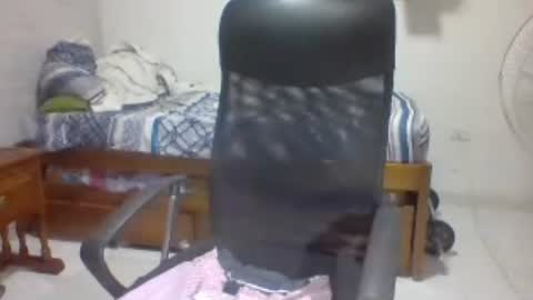 Snapshot of enanoculero chatting on July 2026 02:18:01 AM EnanoCulero online show from July 2026 02:18:01 AM