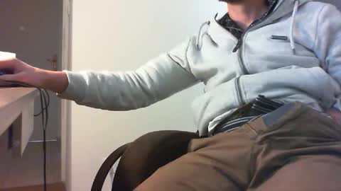 Snapshot of endearment115 chatting on December 2024 02:09:01 PM endearment115 online show from December 2024 02:09:01 PM