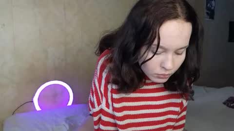 Missis And Mister Fox online show from December 2025 12:46:02 PM