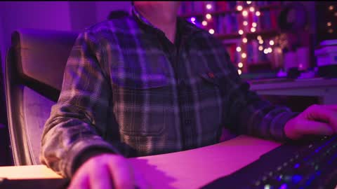 uk online show from January 2025 02:14:01 AM