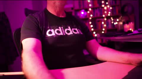 uk online show from October 2025 10:22:02 PM