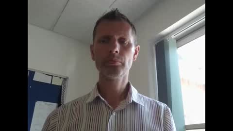Snapshot of englishguy183 chatting on May 2026 12:35:01 PM EnglishGuy183 online show from May 2026 12:35:01 PM