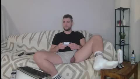 Snapshot of englishladxxx chatting on December 2024 11:45:02 PM Englishladxxx online show from December 2024 11:45:02 PM