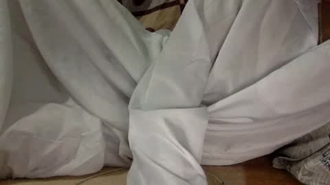 Snapshot of enjooythenut chatting on January 2025 07:03:01 PM Batman online show from January 2025 07:03:01 PM