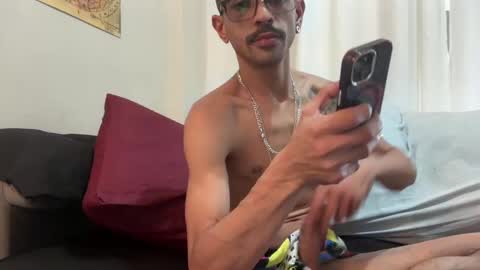 Luke online show from November 2025 04:07:02 PM