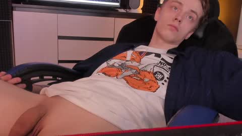 Snapshot of enkeer chatting on January 2025 11:53:02 PM Enker online show from January 2025 11:53:02 PM