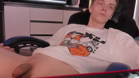 Snapshot of enkeer chatting on January 2025 07:57:01 AM Enker online show from January 2025 07:57:01 AM