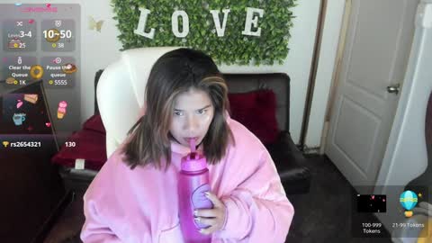 Enma clark online show from January 2025 07:59:02 AM