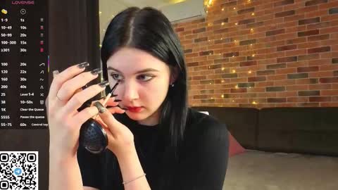 Sani online show from December 2025 08:13:01 PM