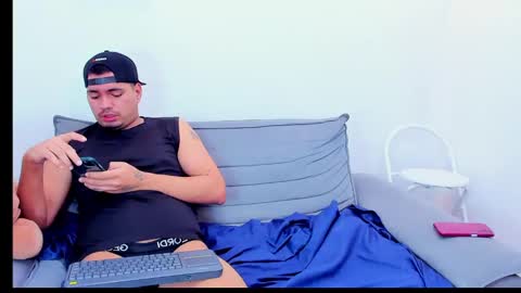 enrique online show from February 2025 06:19:02 PM