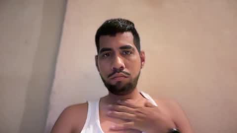 Enriquegc197 online show from January 2025 08:35:02 PM