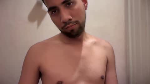 Enriquegc197 online show from February 2025 09:25:01 PM