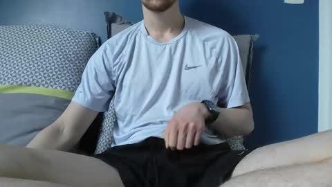 enzo41220 online show from January 2026 01:49:02 PM